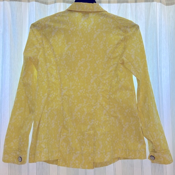 Fun and bright CABI jacket excellent condition - Picture 3 of 7